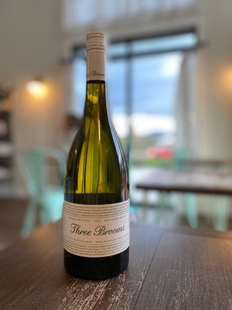 Three Brooms Sauvignon Blanc Marlborough 2023